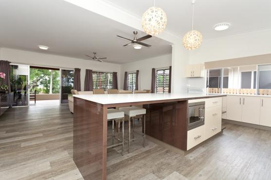 Kitchen Island Design Ideas - Get Inspired by photos of Kitchen Islands ...