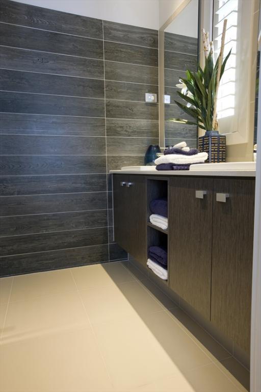 Bathroom Tile Design Ideas Get Inspired by photos of Bathroom Tiles